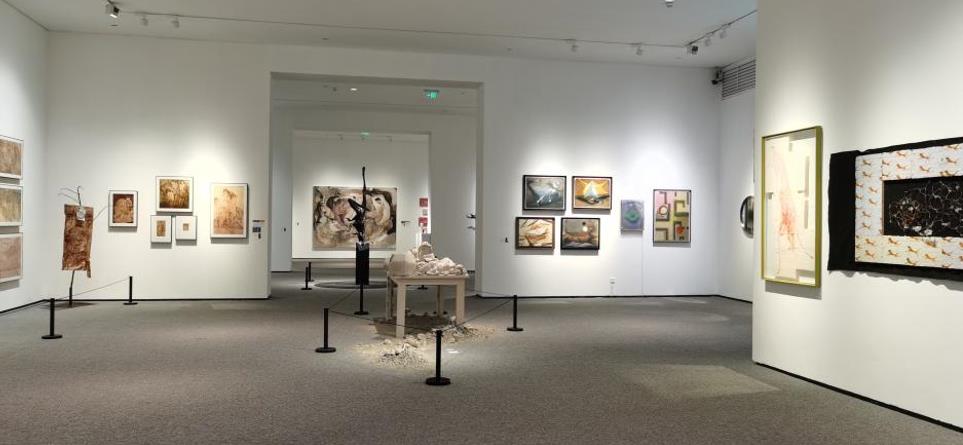 川美&ldquo;開(kāi)放的六月&rdquo;2022畢業(yè)生作品展啟幕 近萬(wàn)件展品邀你品鑒