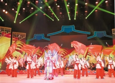 弘揚(yáng)非遺文化,顯示潮劇魅力-四海潮音全球潮劇票友匯圓滿結(jié)束,白云山星群獲評(píng)&ldquo;弘揚(yáng)潮劇藝術(shù)貢獻(xiàn)獎(jiǎng)&rdquo;